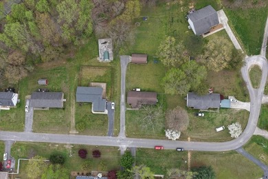 Looking for a large backyard in a quiet cul-de-sac? Or be within - photo 28