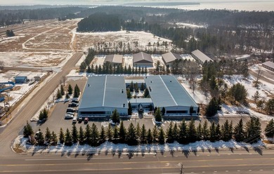 Discover a rare office and warehouse opportunity in Nisswa - photo 1