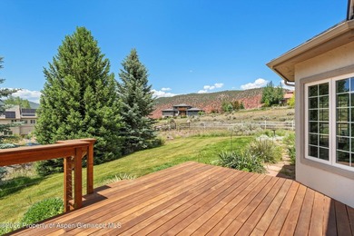 Welcome home to a comfortable Colorado lifestyle in this - photo 46