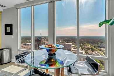 Luxury penthouse living in the tallest building in Virginia in - photo 9