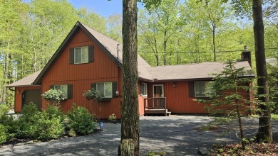 Lake Home For Sale in Pocono Pines, Pennsylvania