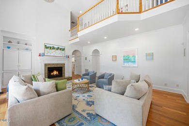 Welcome to one of the most impressive golf course homes in The - photo 19
