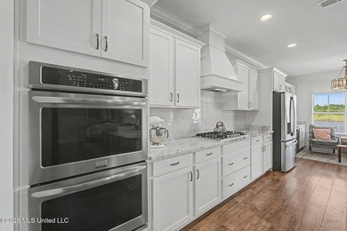 Lewisburg School Zone ~ Lake & Sunset Views ~ Open Concept ~ - photo 23