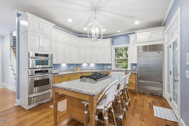Welcome to one of the most impressive golf course homes in The - photo 23