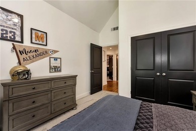 Experience the perfect blend of privacy, space, and Lake Lanier - photo 34