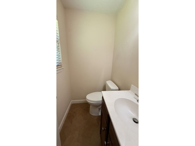 MOVE-IN-READY! 3BR/1.5BA Brick/Hardie Board home conveniently - photo 24