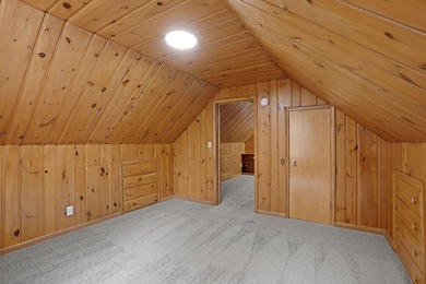 Fresh renovations and a thoughtful layout make this 3-bedroom - photo 26