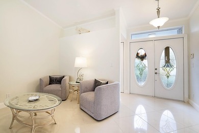 A Wonderful model home in the quaint neighborhood of North - photo 3
