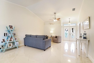 A Wonderful model home in the quaint neighborhood of North - photo 5