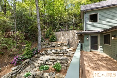 Fully reimagined lakefront on Lake Toxaway. The sellers - photo 38