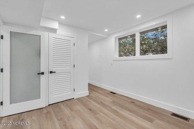 Beautifully renovated corner office building with outstanding - photo 8