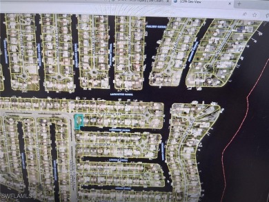 Caloosahatchee River Lot For Sale in Cape Coral Florida