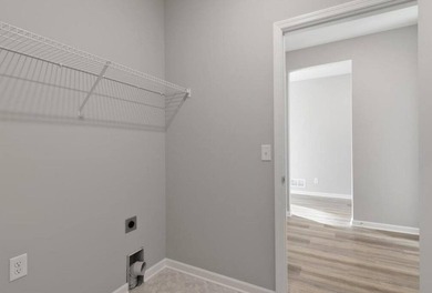 Presenting this well appointed one level on a cul-de-sac lot - photo 12