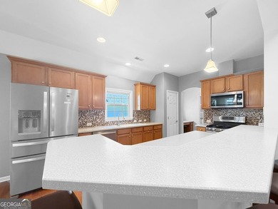 6 Greenview Drive | Beautiful Ranch Style Home on Golf Course in - photo 11