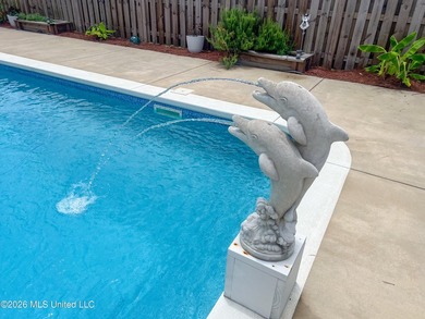 Stunning One-Level Home on 1+ Acre with Saltwater Pool & Lake - photo 12