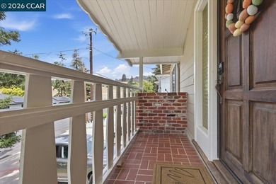 Beautifully situated in Oakland's desirable Sequoyah Highlands - photo 5