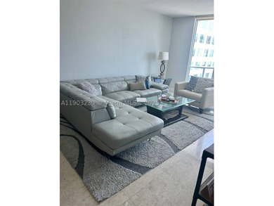 CORNER unit, large 1,212 sq ft, 2 beds / 2.5 baths, tastefully - photo 18