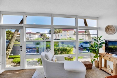 Live the extraordinary beach life. One-of-a-kind chic modern - photo 20