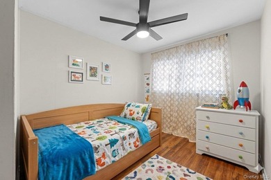 Welcome to Historic Addisleigh Park. This beautifully renovated - photo 24