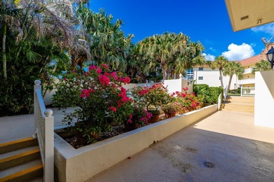 Live the extraordinary beach life. One-of-a-kind chic modern - photo 30