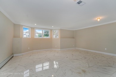 WELCOME TO YOUR DREAM COLONIAL HOME LOCATED IN THE HEART OF - photo 31