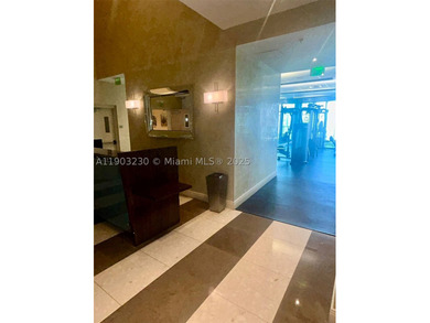 CORNER unit, large 1,212 sq ft, 2 beds / 2.5 baths, tastefully - photo 32