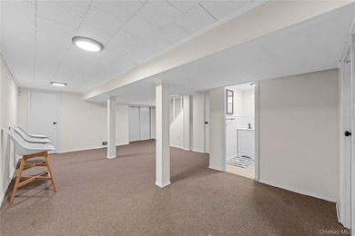 Welcome to Historic Addisleigh Park. This beautifully renovated - photo 32