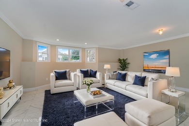 WELCOME TO YOUR DREAM COLONIAL HOME LOCATED IN THE HEART OF - photo 32