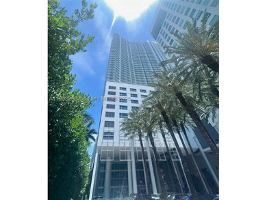 CORNER unit, large 1,212 sq ft, 2 beds / 2.5 baths, tastefully - photo 38