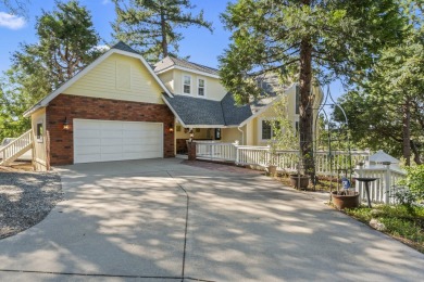 Lake Home For Sale in Lake Arrowhead, California