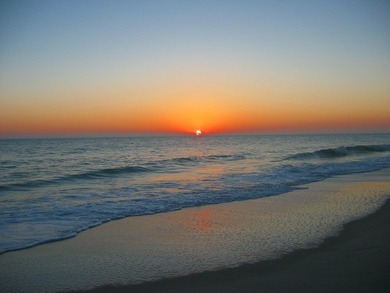 Live the extraordinary beach life. One-of-a-kind chic modern - photo 42
