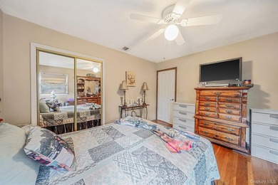 Enjoy the possibilities this charming 3-bedroom, 1-bath ranch - photo 12