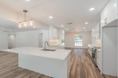COMPLETELY REMODELED in 2025!!! DON'T MISS THIS RARE - photo 13