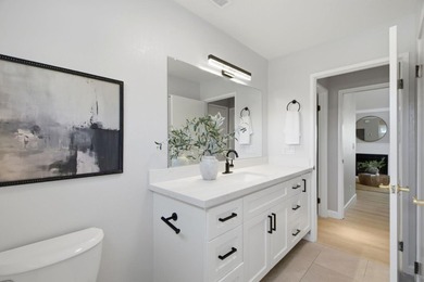 A bright top-floor retreat in the heart of Hamilton Place, this - photo 17