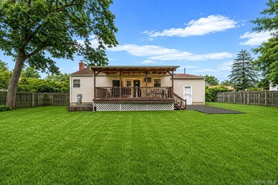 Enjoy the possibilities this charming 3-bedroom, 1-bath ranch - photo 17