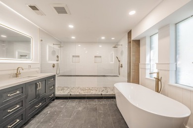 COMPLETELY REMODELED in 2025!!! DON'T MISS THIS RARE - photo 23