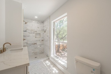 COMPLETELY REMODELED in 2025!!! DON'T MISS THIS RARE - photo 29