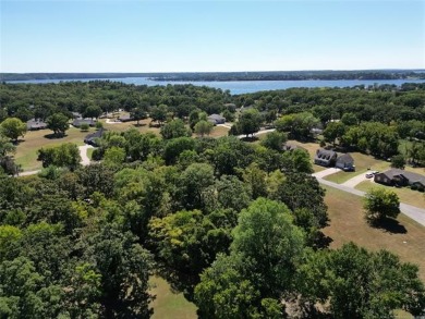 Grand Lake O the Cherokees Lot For Sale in Grove Oklahoma