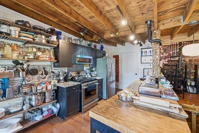 Welcome to Studio 55, a masterfully converted shoe factory - photo 8