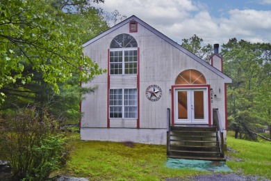 Lake Home Sale Pending in Bushkill, Pennsylvania