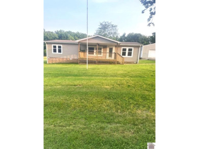 Lake Home For Sale in Cadiz, Kentucky