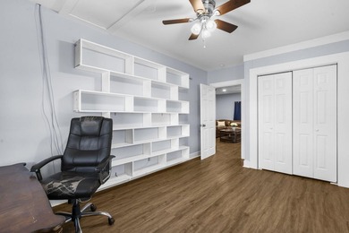 Lovely corner lot home! The homeowner purchased the adjacent lot - photo 21
