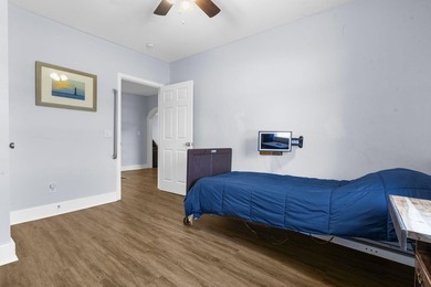 Lovely corner lot home! The homeowner purchased the adjacent lot - photo 25