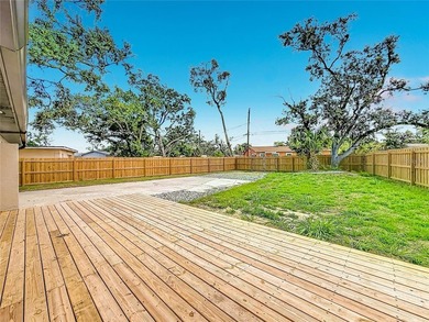 Welcome to Your St. Pete Sanctuary: Modern Luxury Meets Coastal - photo 29