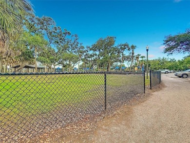 Welcome to Your St. Pete Sanctuary: Modern Luxury Meets Coastal - photo 32
