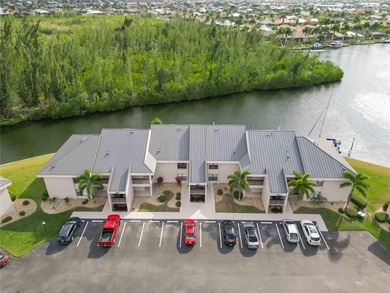 This 2-bed, 2-bath second-floor condo delivers SPECTACULAR - photo 34