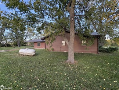 Don't miss this rare opportunity to own a spacious ranch-style - photo 6