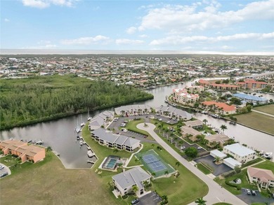 This 2-bed, 2-bath second-floor condo delivers SPECTACULAR - photo 39