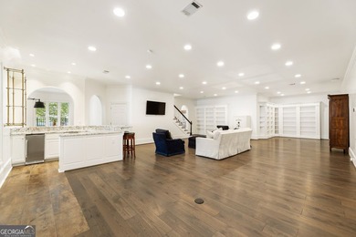 Discover timeless elegance and refined luxury in this - photo 47