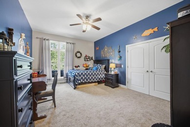 A magnificent private oasis, tucked behind a gated entry and set - photo 7